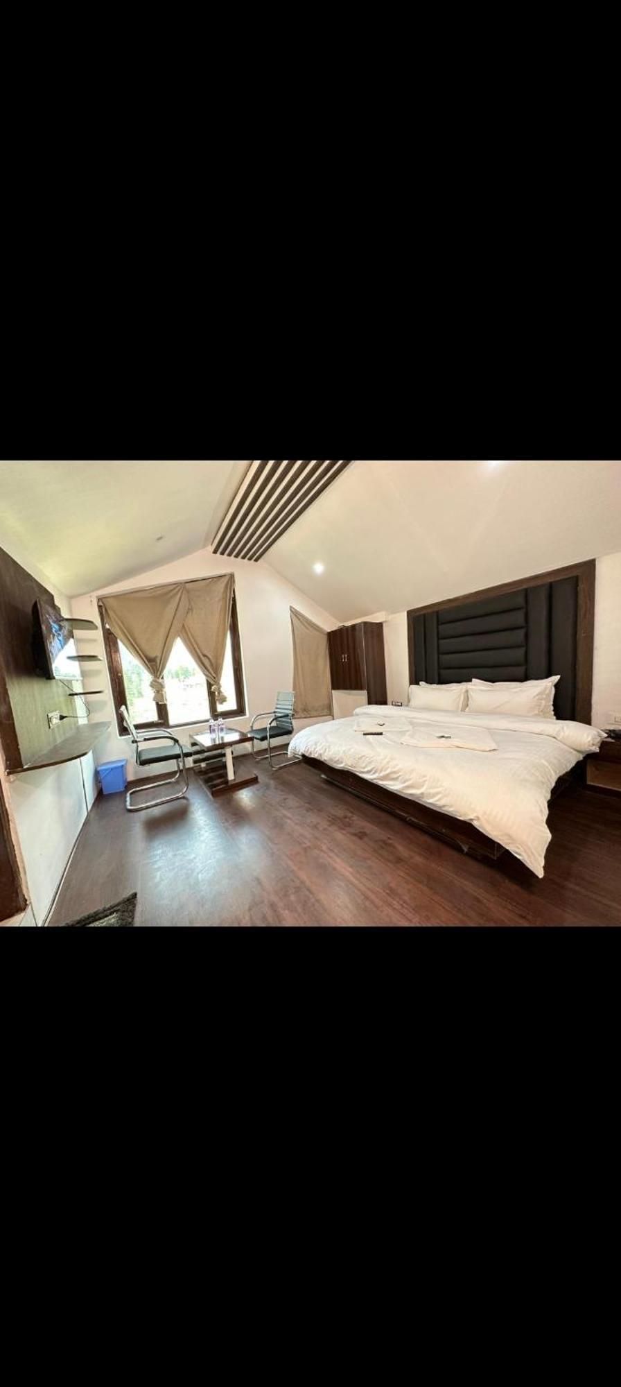 Hotel Hills Heaven 3*
