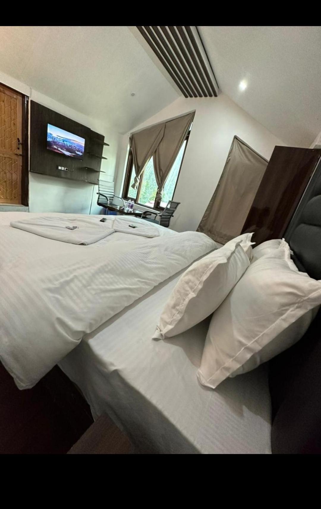 Hills Heaven Hotel 3*