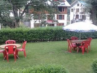 Oyo 5472 Bombay Palace Pahalgam