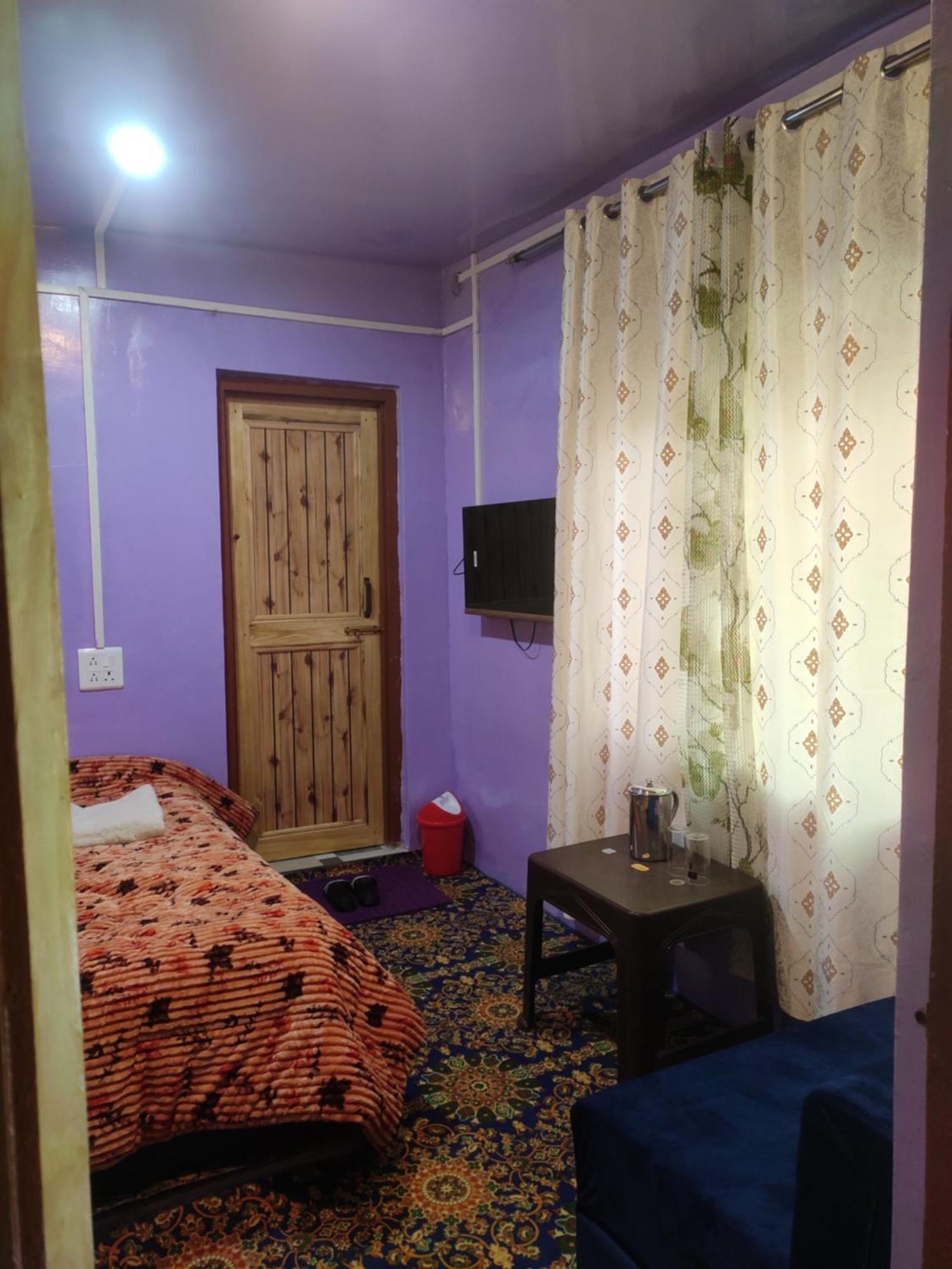 Dream River 5* Pahalgam
