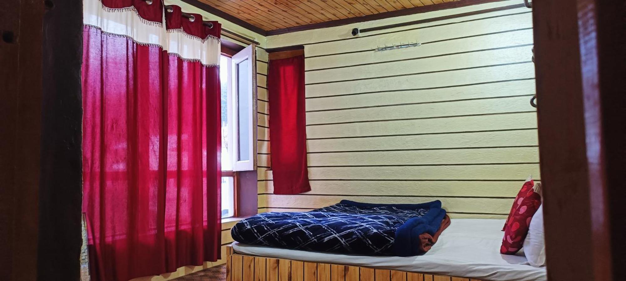 New Snow View Guest house Pahalgam