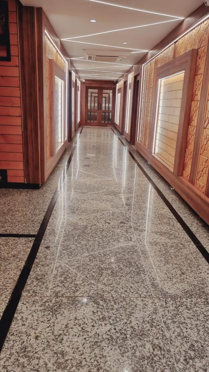 Hotel White Water Pahalgam