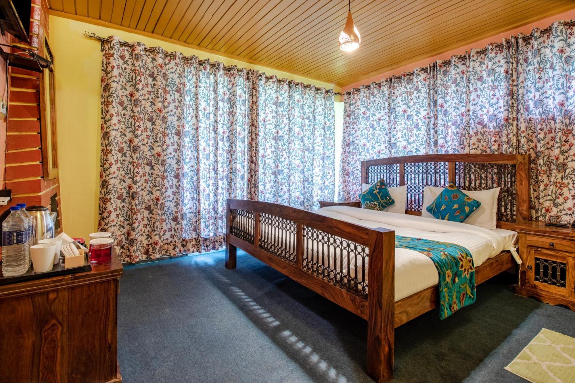 Little Silver 3* Pahalgam