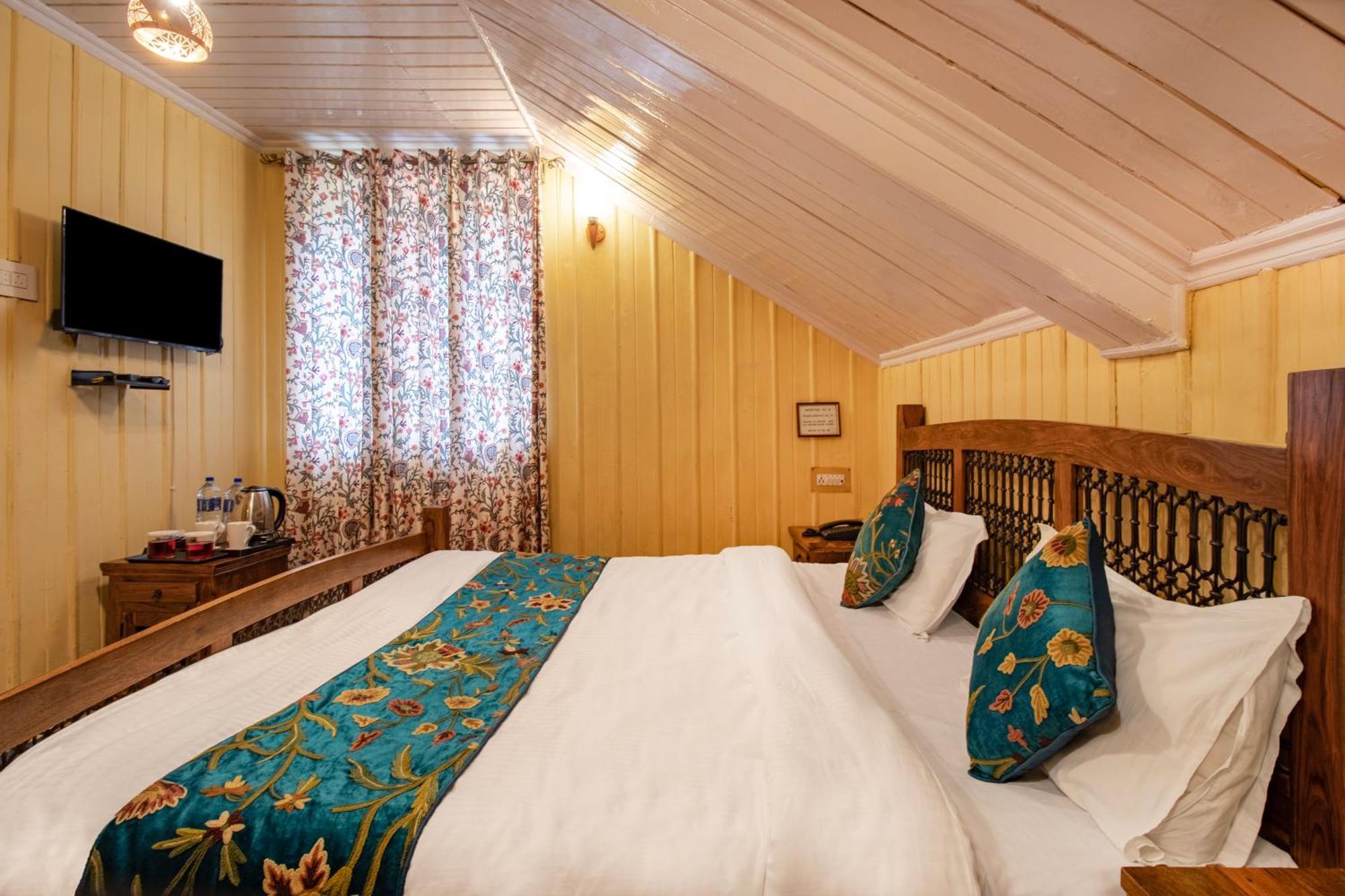 Little Silver Pahalgam