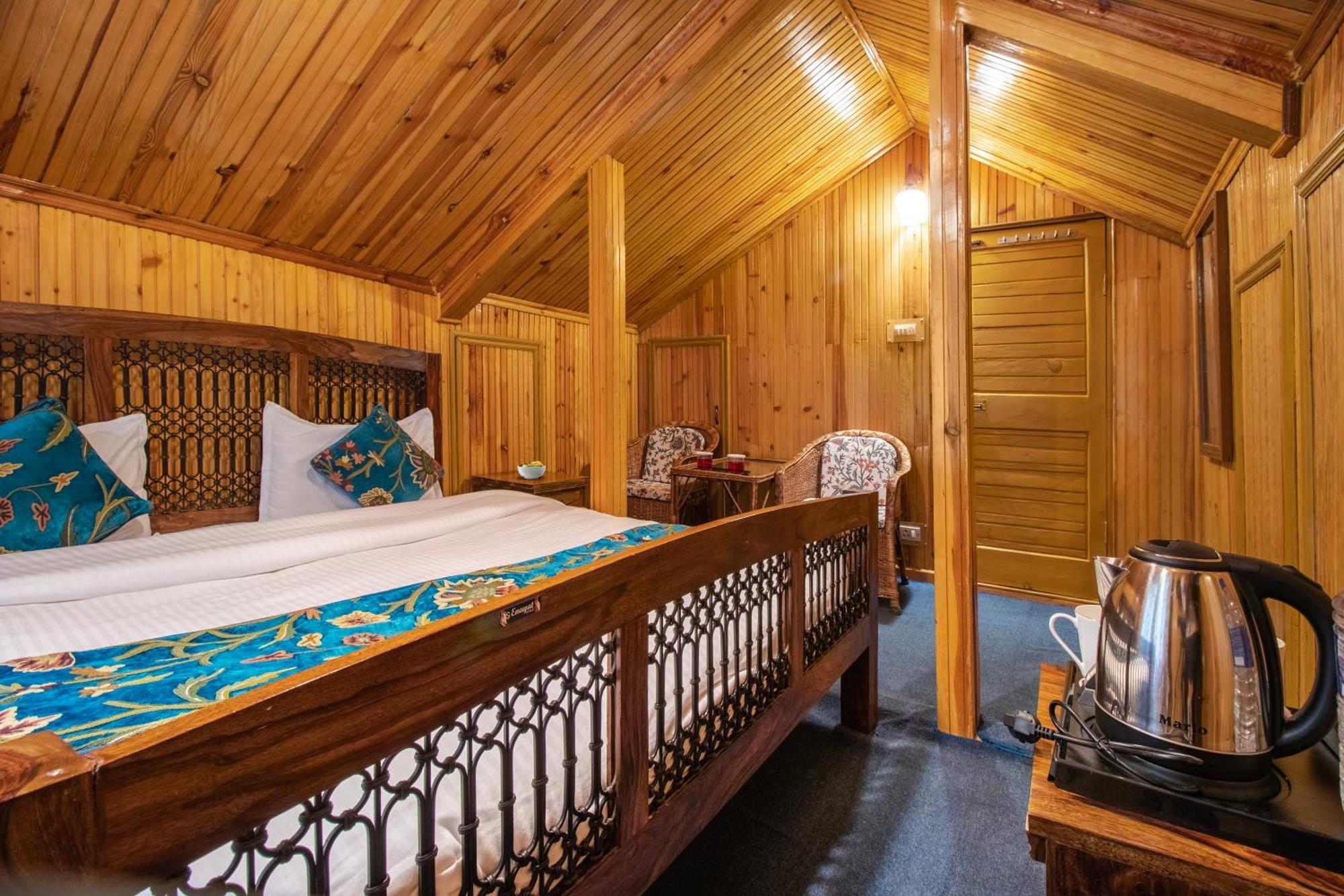 Hotel Little Silver 3*