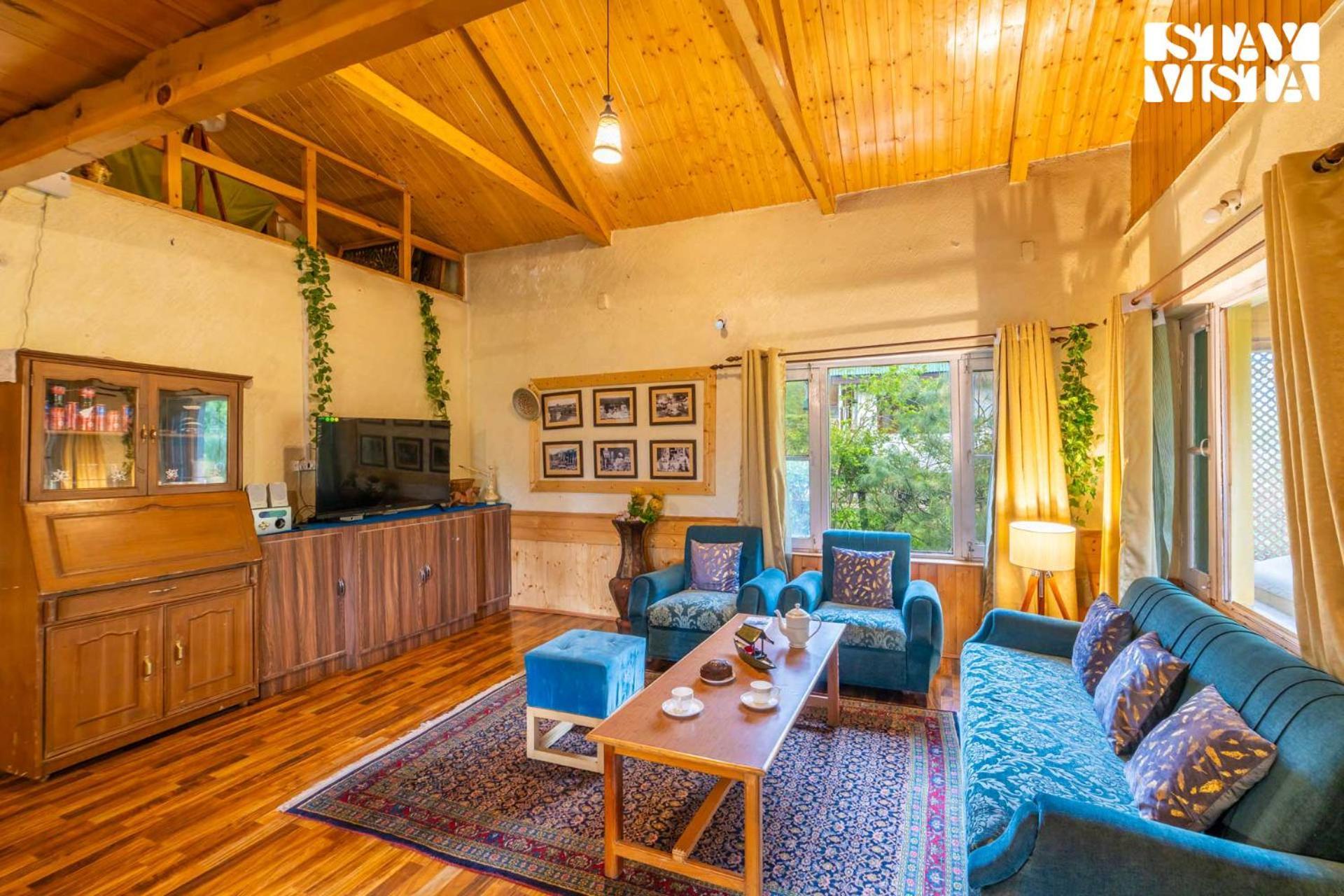Stayvista At Maryam - Pet-friendly With Alfresco Dining, Bbq, Bonfire Pahalgam