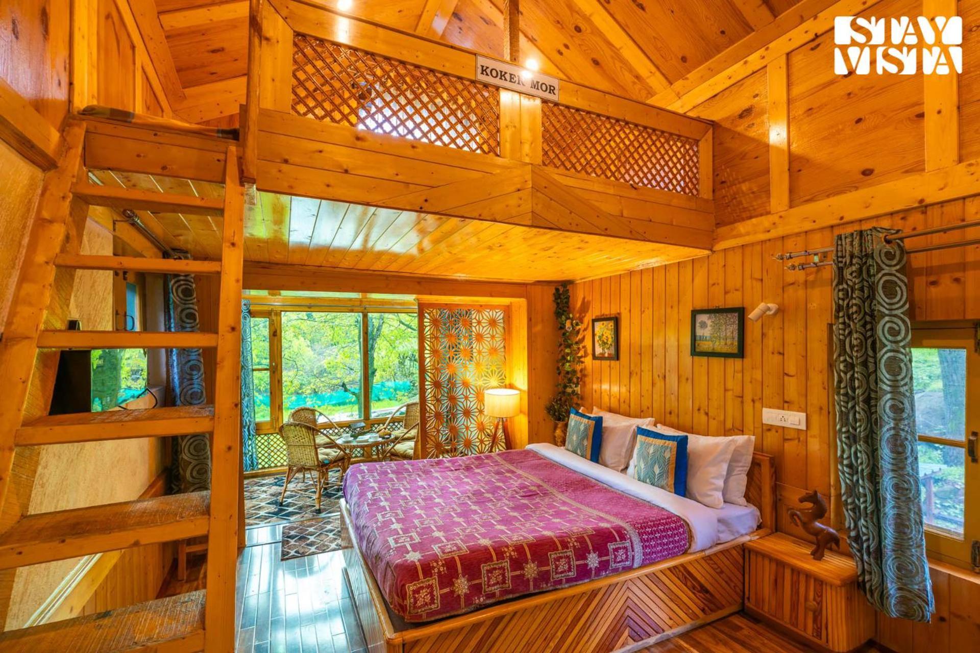 Stayvista At Maryam - Pet-friendly With Alfresco Dining, Bbq, Bonfire
