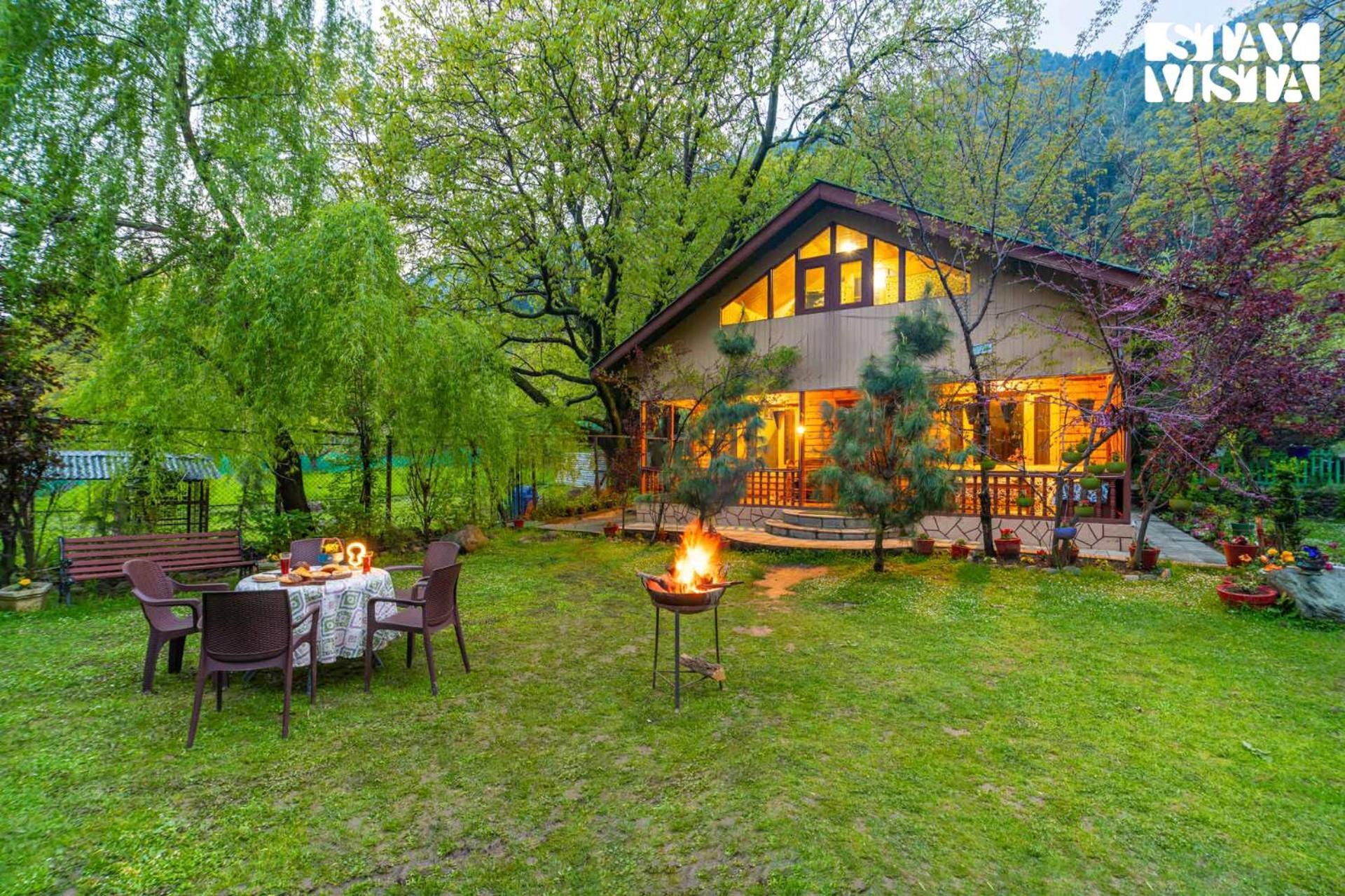 Villa Stayvista At Maryam - Pet-friendly With Alfresco Dining, Bbq, Bonfire