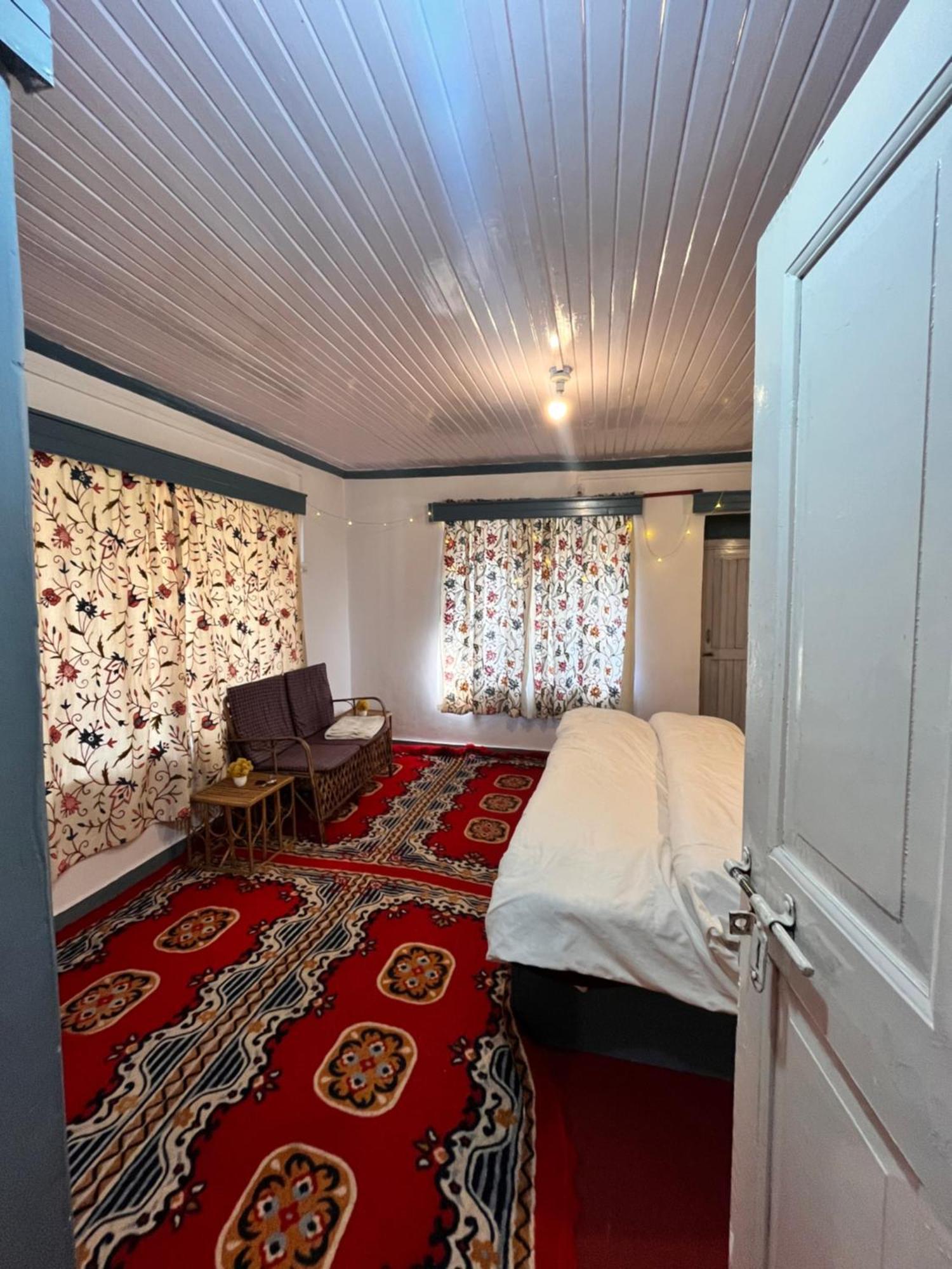 Dreamhills Homestay * Pahalgam