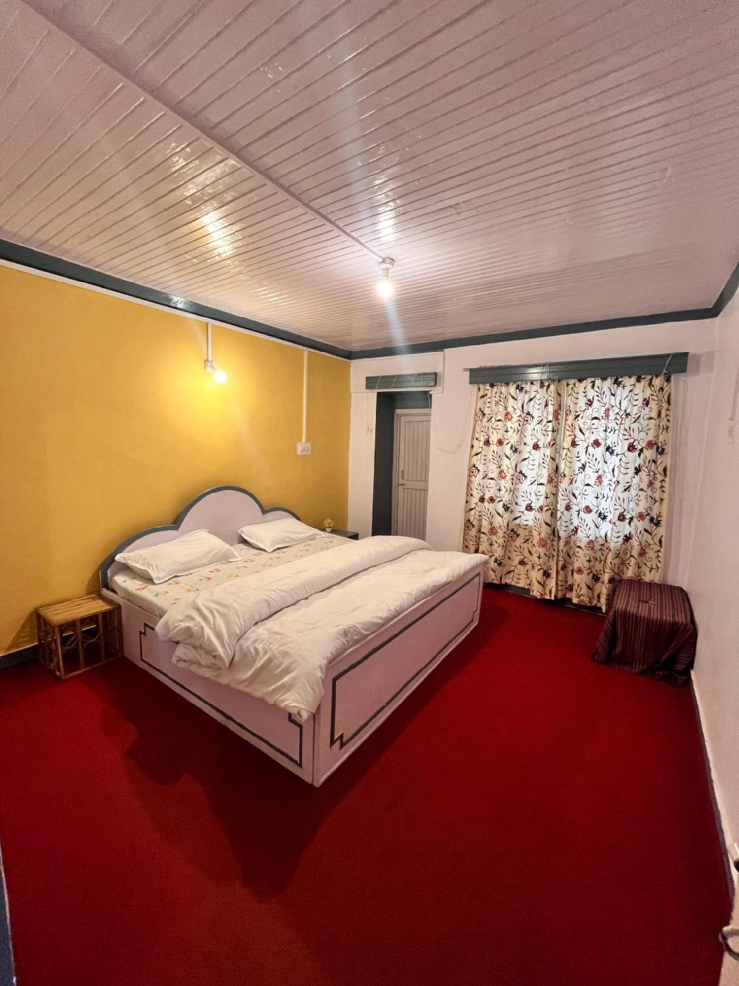 Dreamhills Homestay *