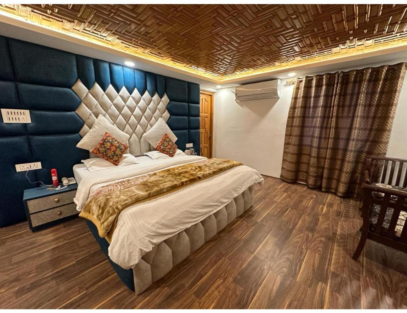Homestay Mala Castle, Pahalgam