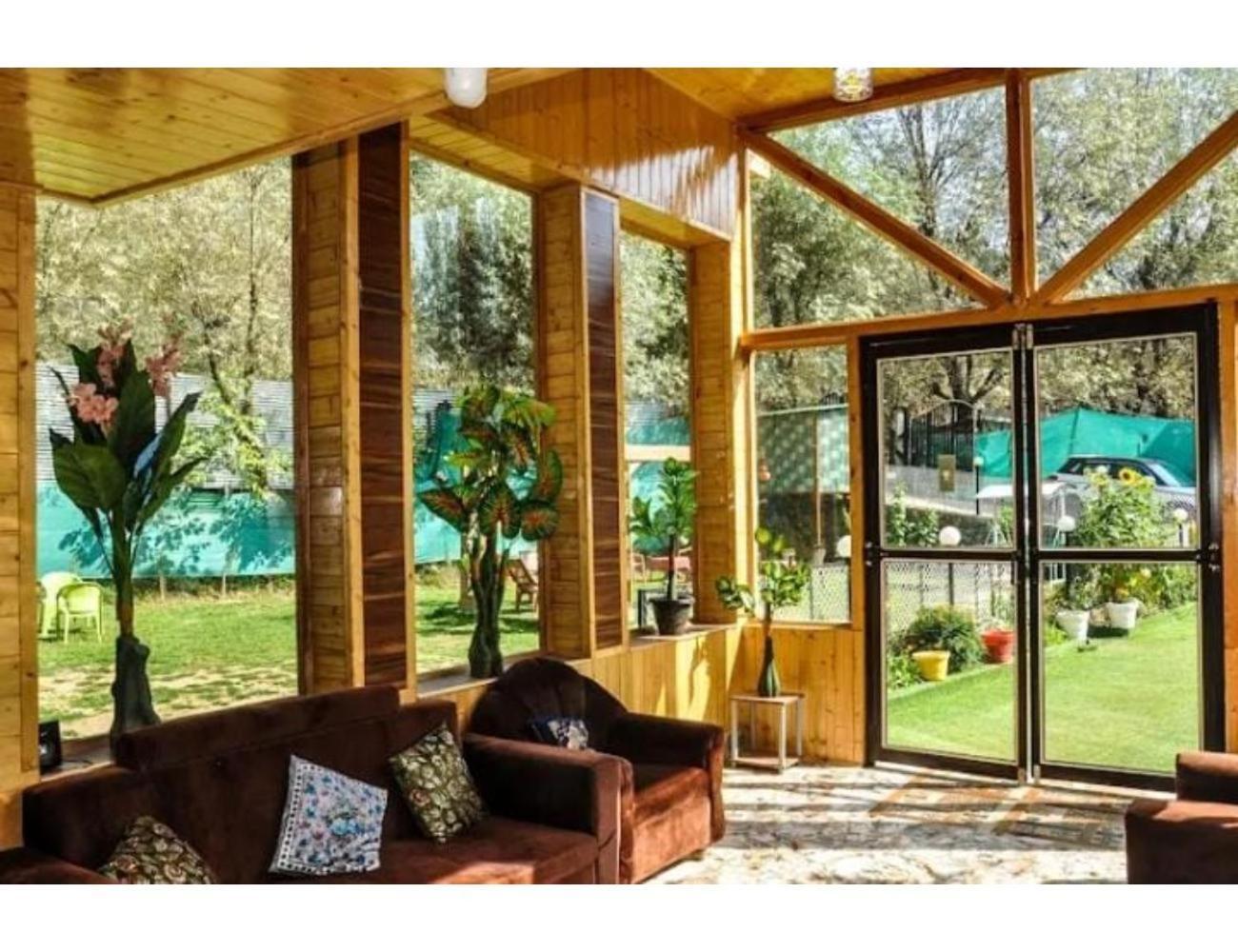 Diamond Star, Pahalgam