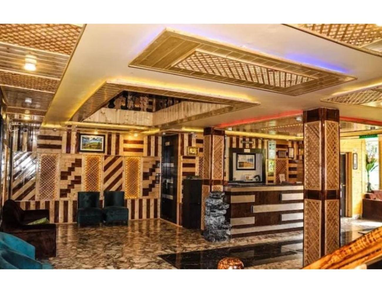 Homestay Diamond Star,