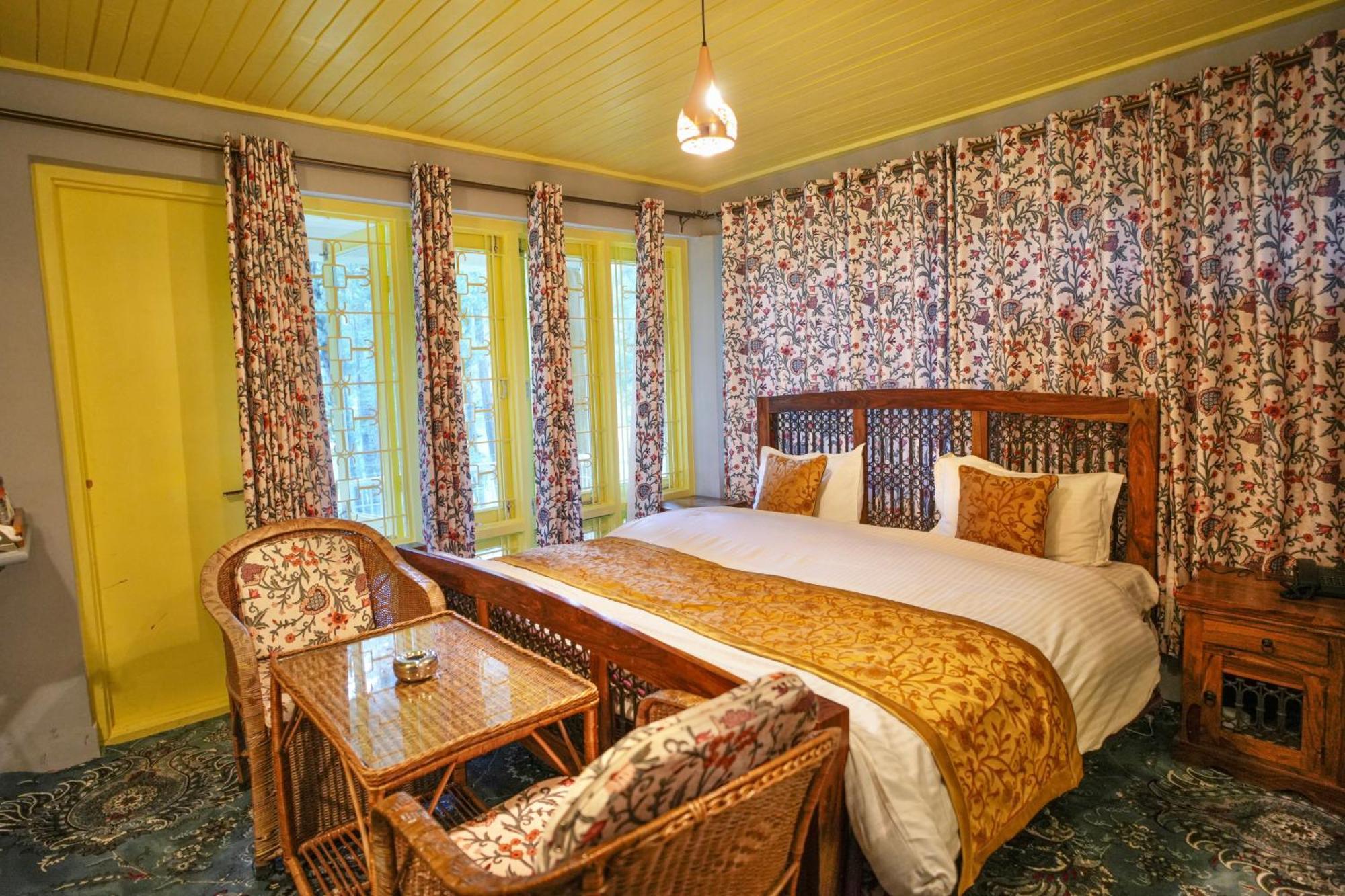 Little Silver Pahalgam