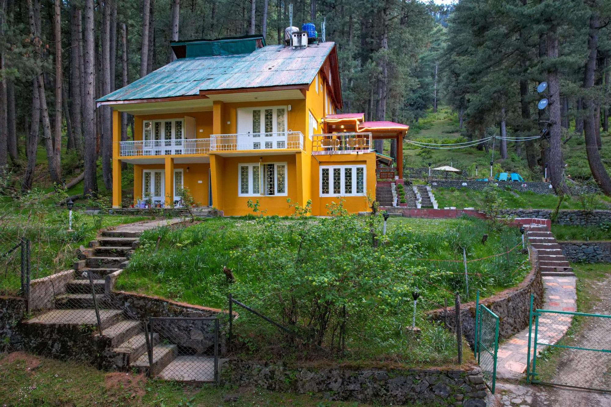 Little Silver Hotel