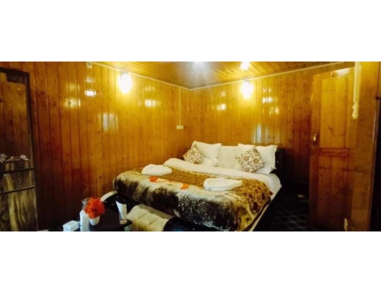 Homestay Mountain Ridge Resort, Pahalgam