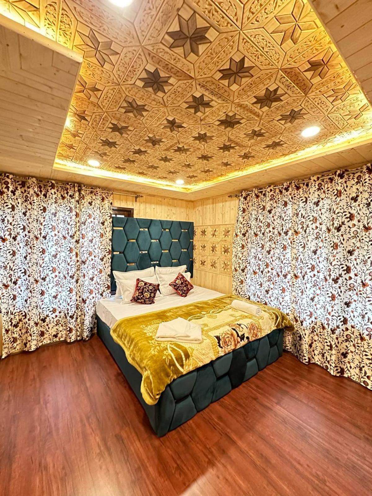 Guest house The Royal Choice Pahalgam