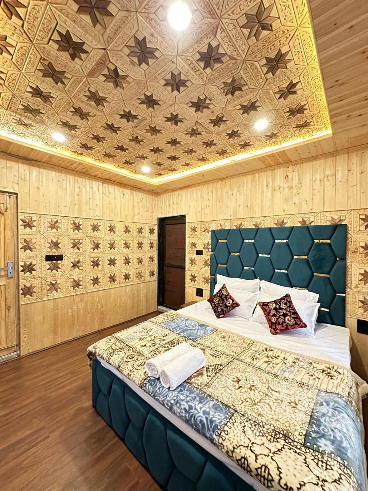 The Royal Choice Guest house