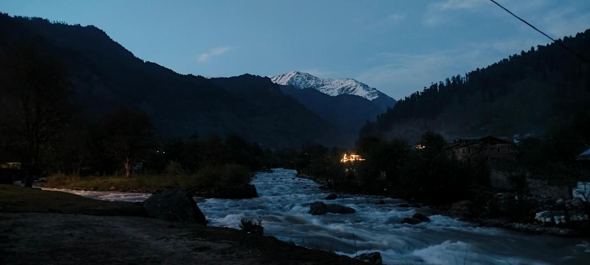 White House Pahalgam