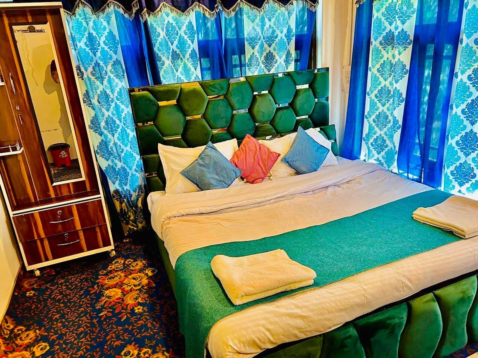 King Palace * Pahalgam
