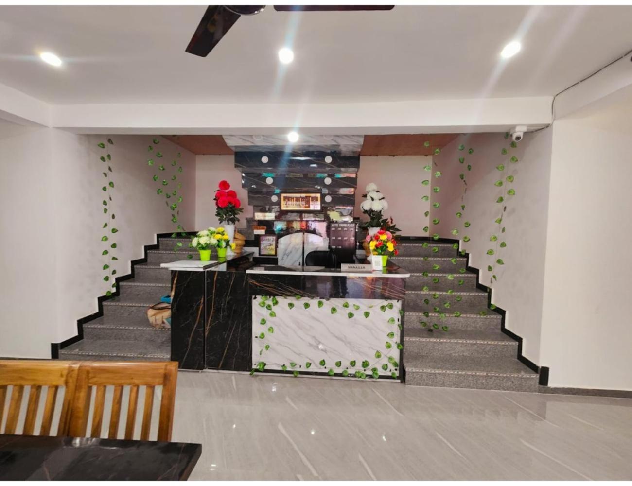 Crown Plaza, Pahalgam