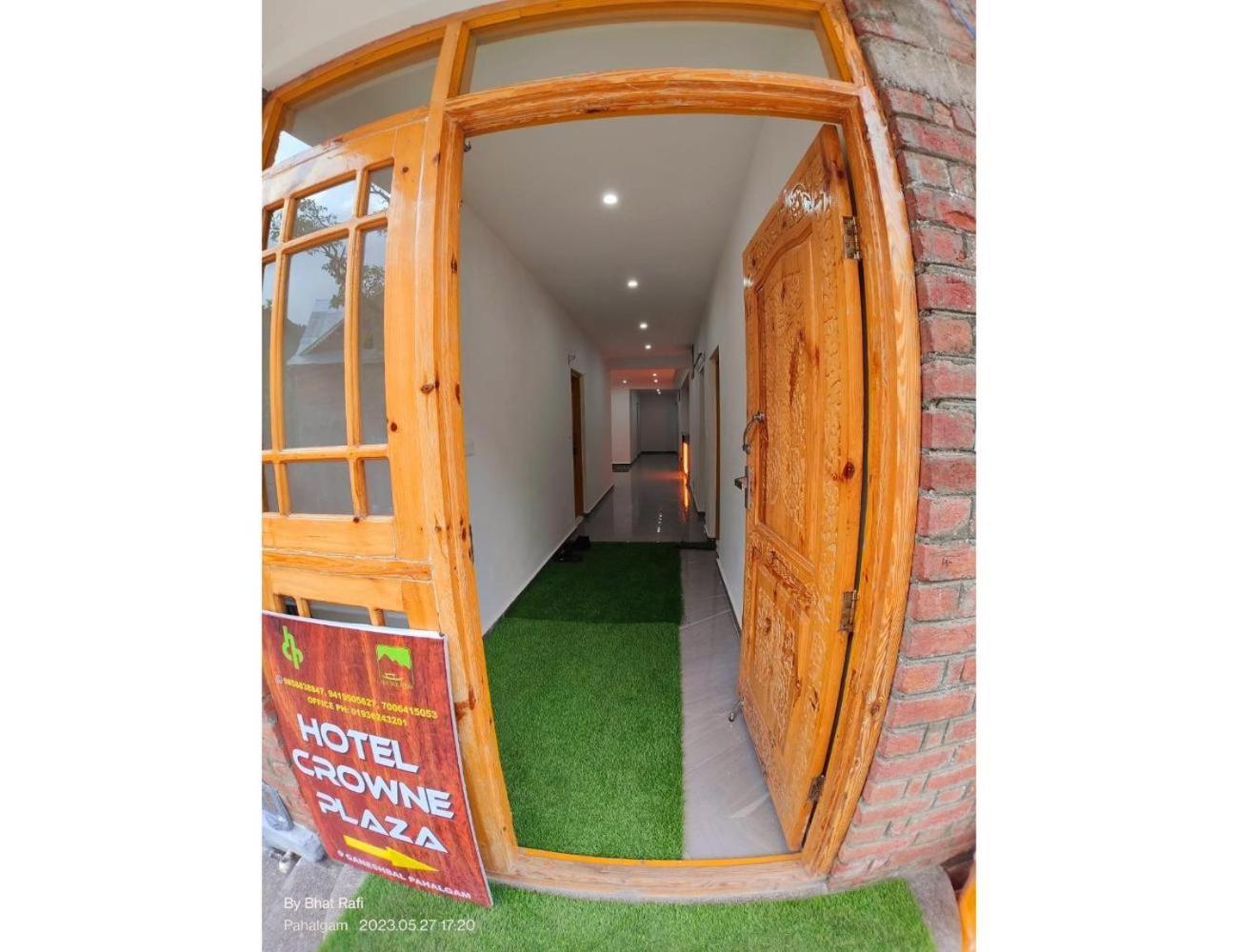 Crown Plaza, * Pahalgam