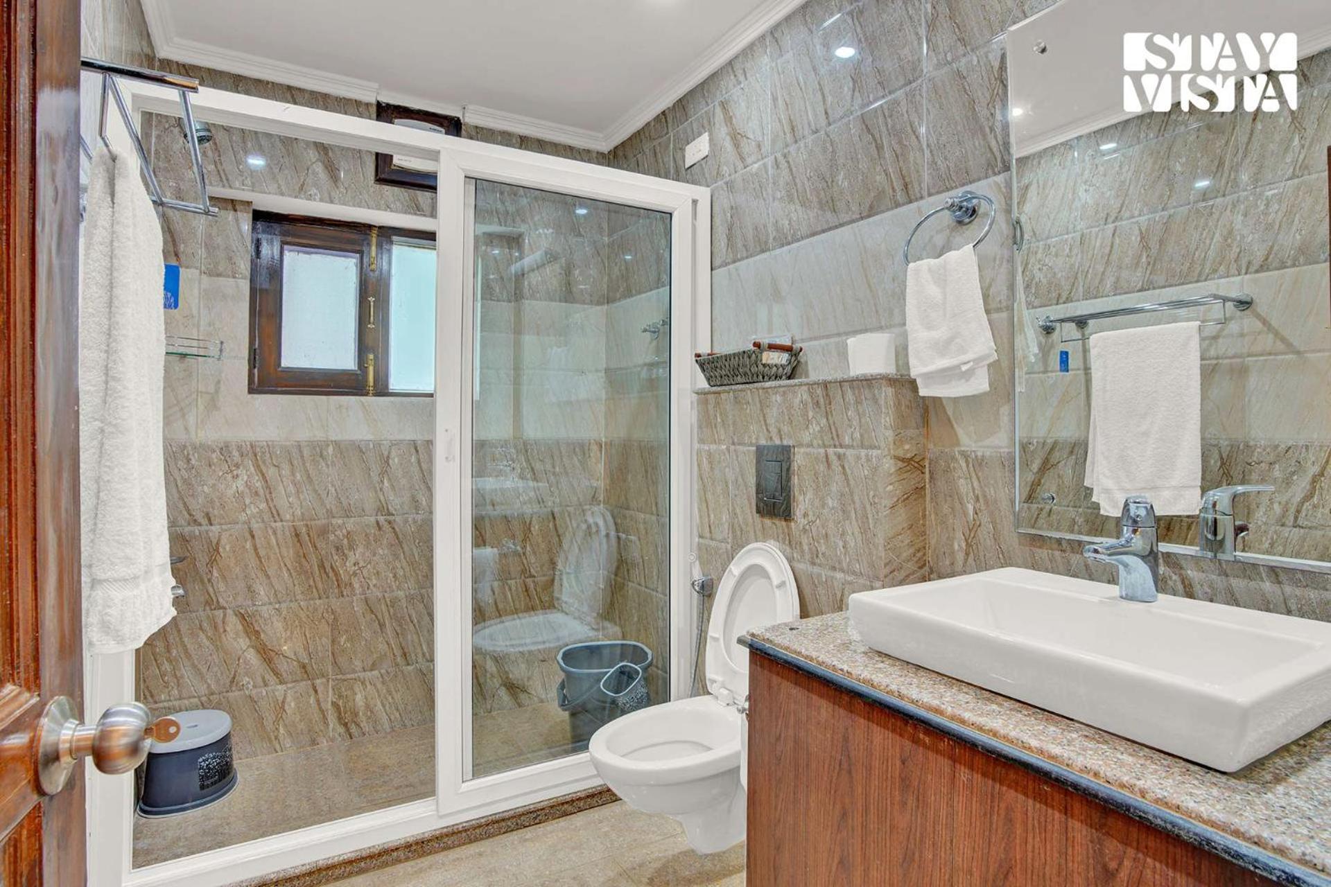 Villa Stayvista At Ruhaniyat Pahalgam