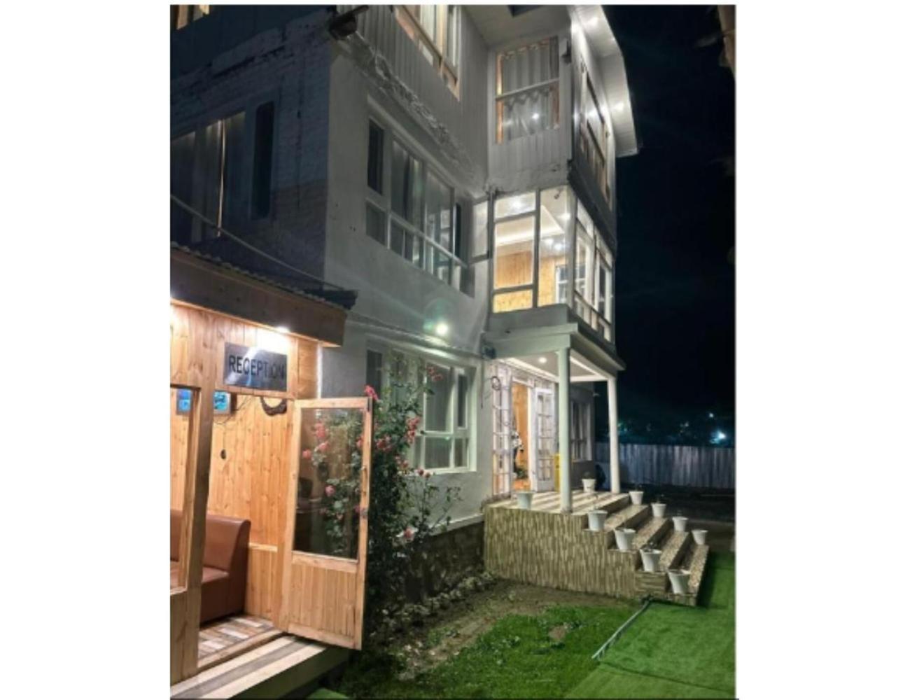 Homestay Mala Castle And Hotel, Pahalgam