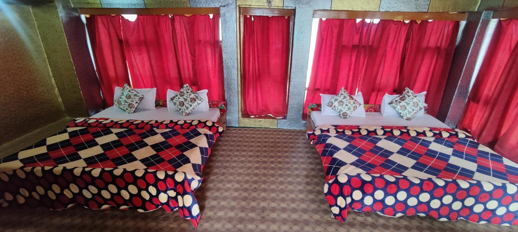 Guest house New Snow View Pahalgam