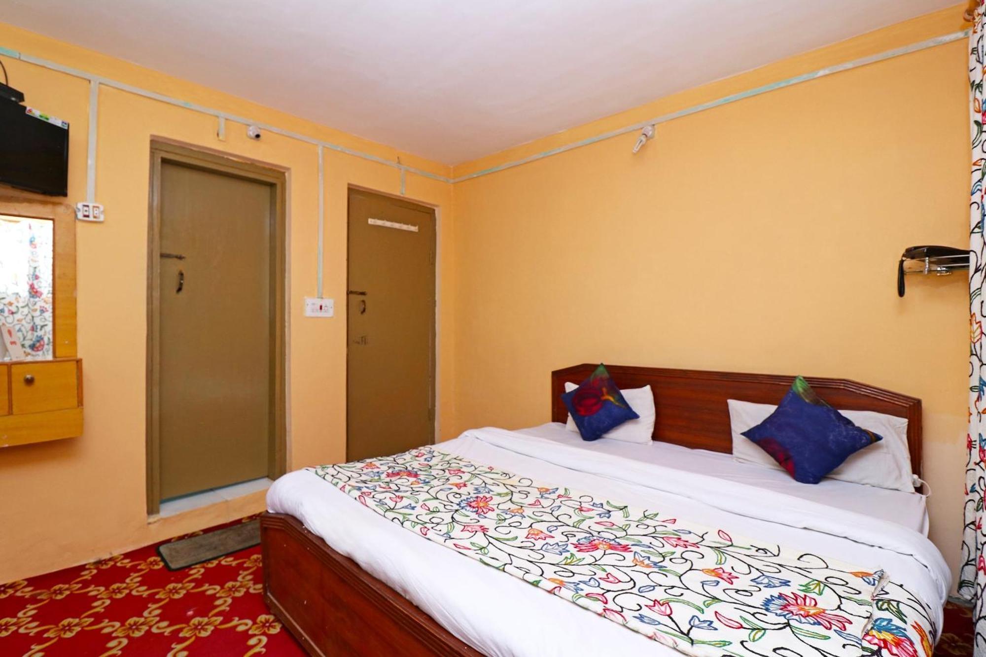 O Bright Palace 3* Pahalgam
