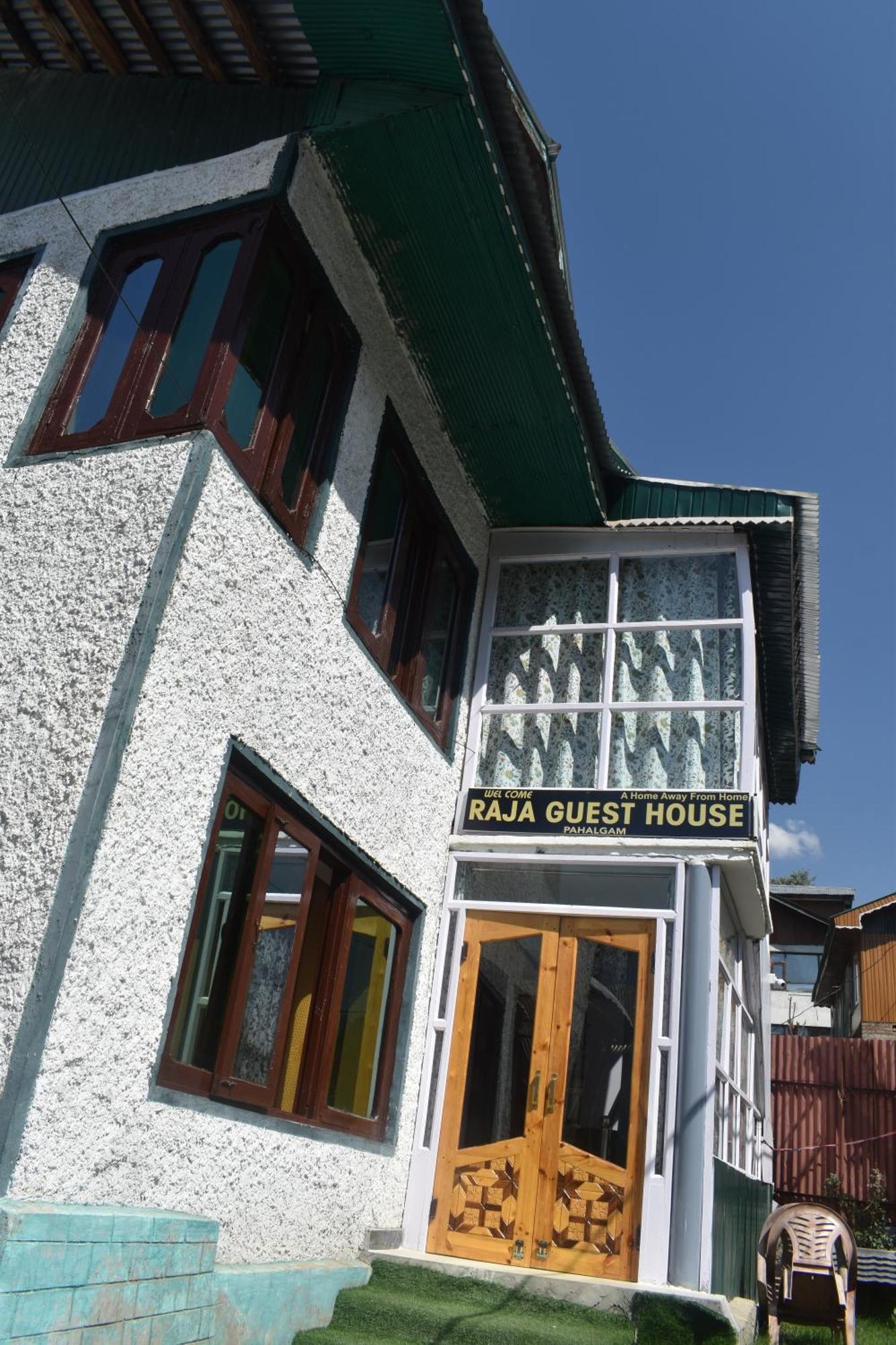 Raja Jammu And Kashmir India * Pahalgam