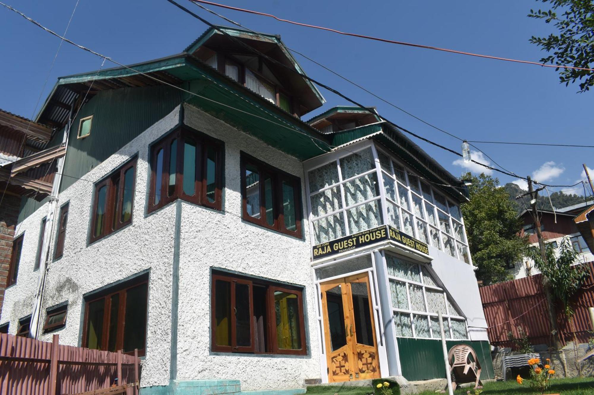 Hotel Raja Jammu And Kashmir India Pahalgam