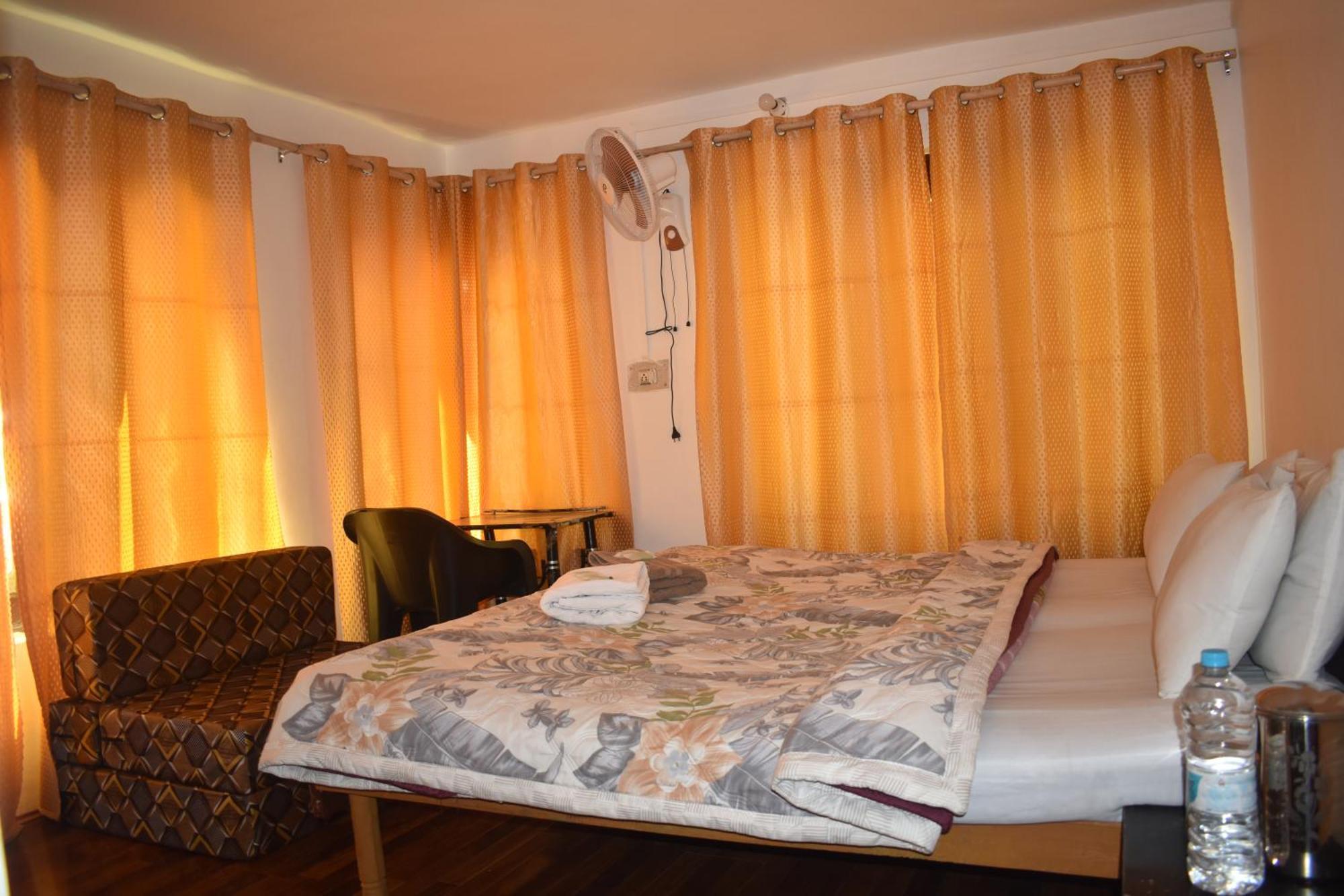 Raja Jammu And Kashmir India Hotel *