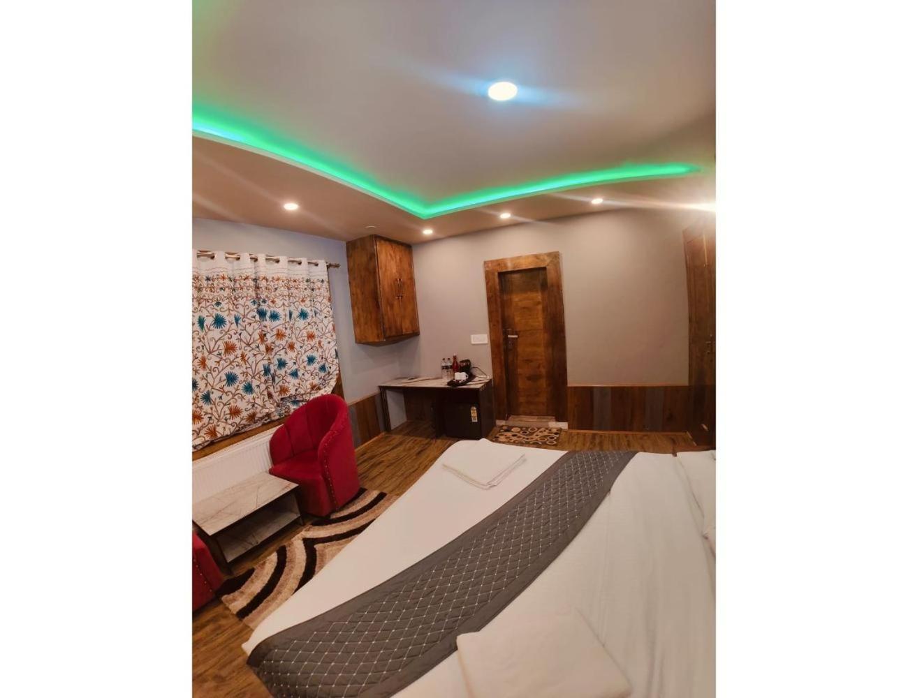 Indus Resort, *