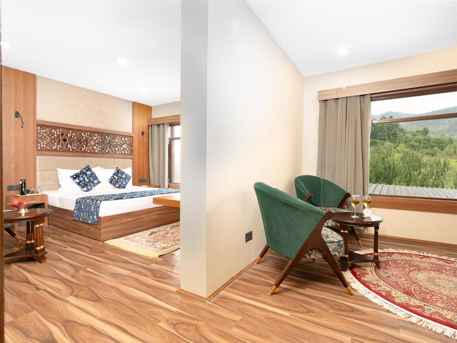 Molly's Hotel 3*