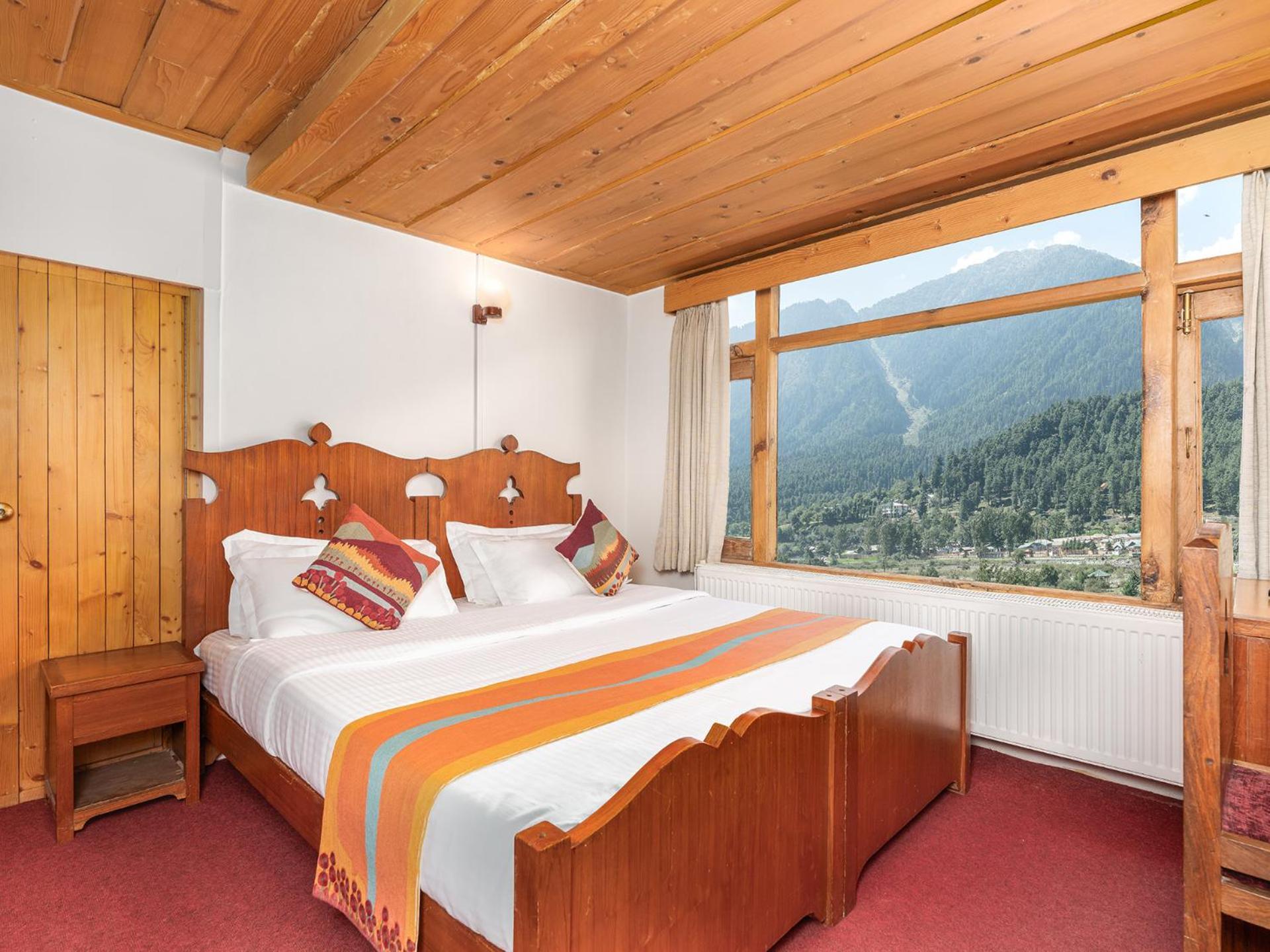 Pahalgam Hotel Hotel