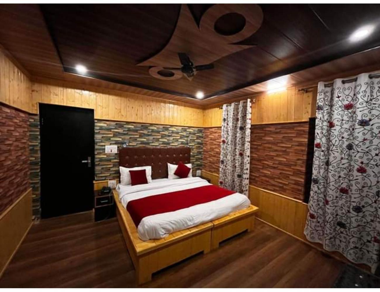The Loyal Residency, Pahalgam