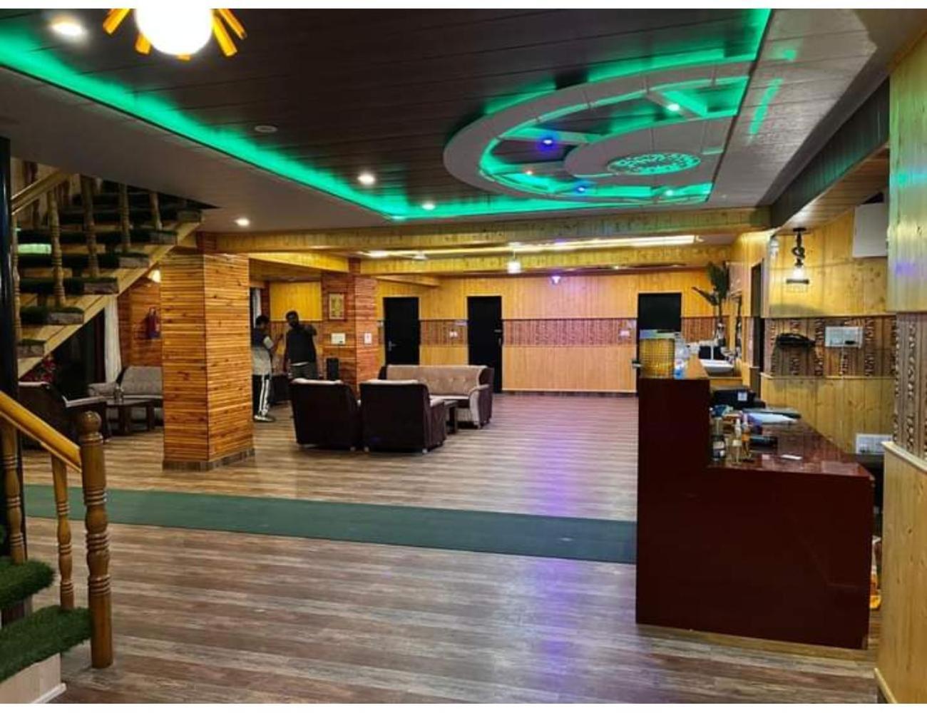 The Loyal Residency, Homestay Pahalgam