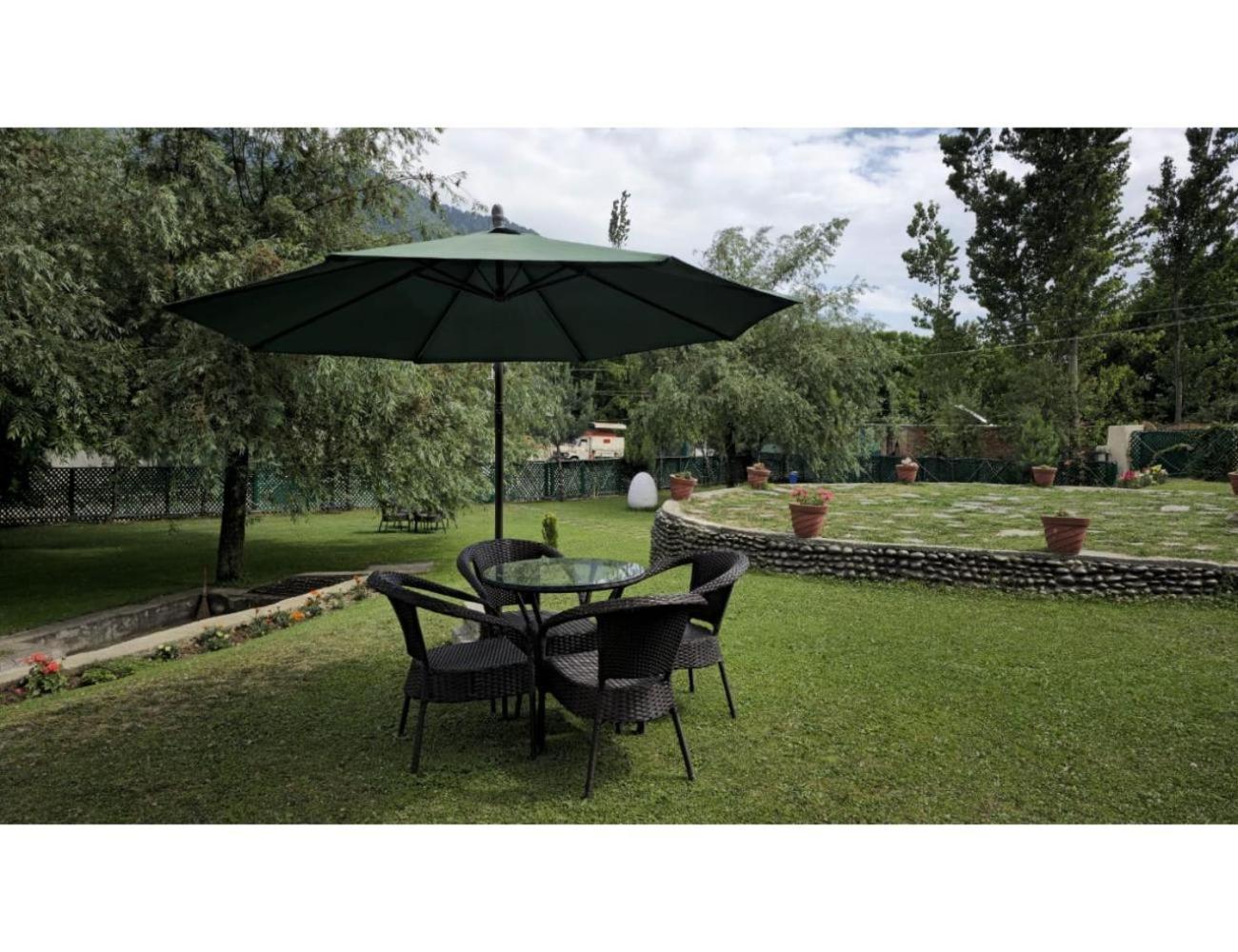 Himalayan Hill Resorts, Homestay *