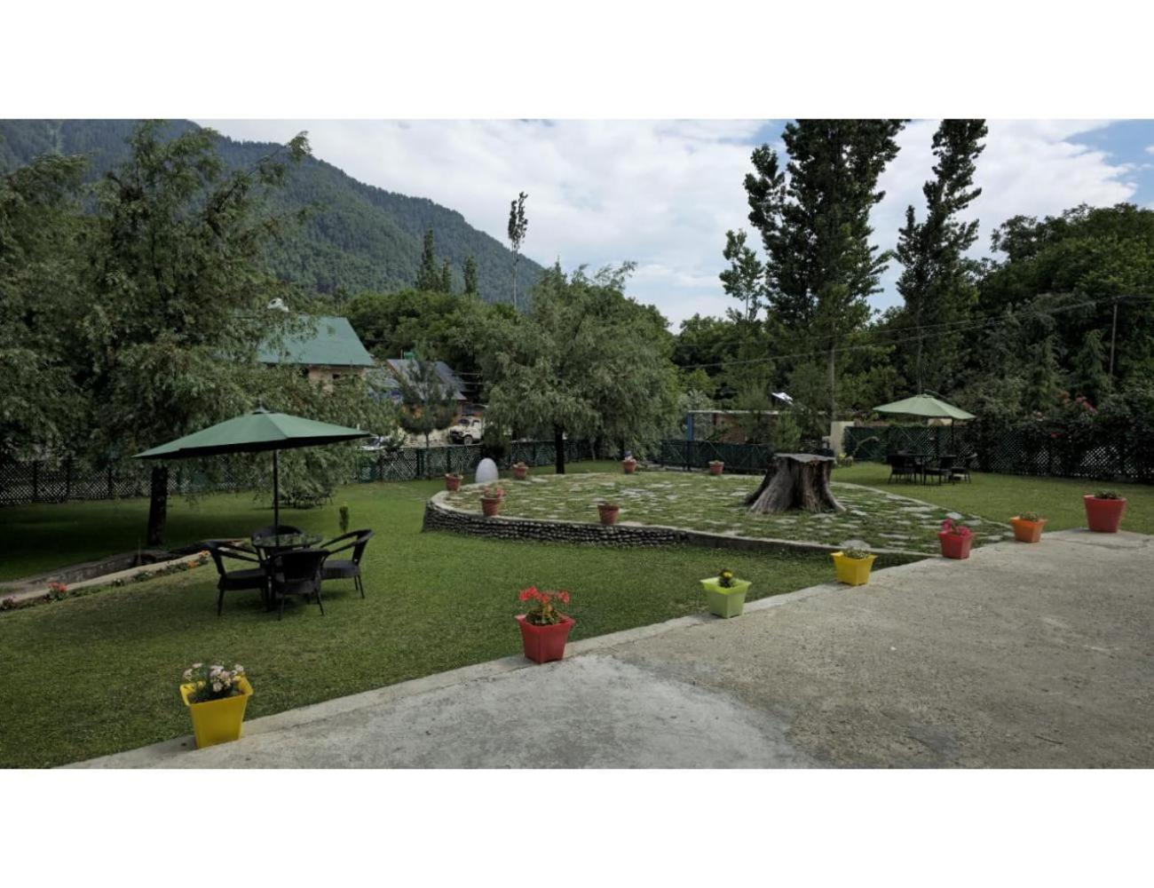 Homestay Himalayan Hill Resorts, *