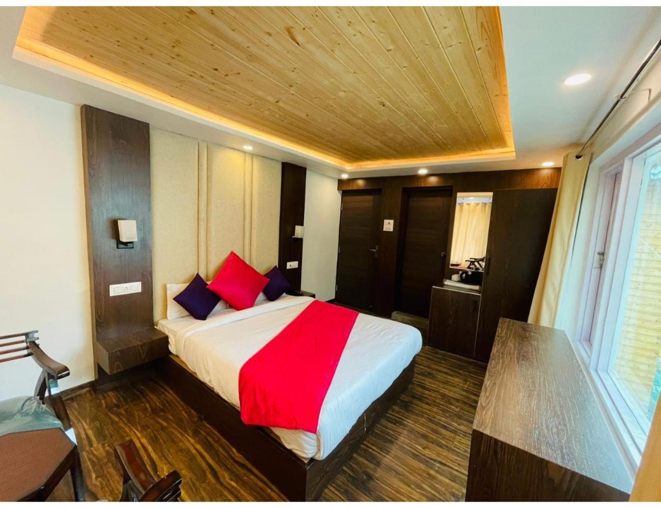 Riviera By Mountview, Homestay *