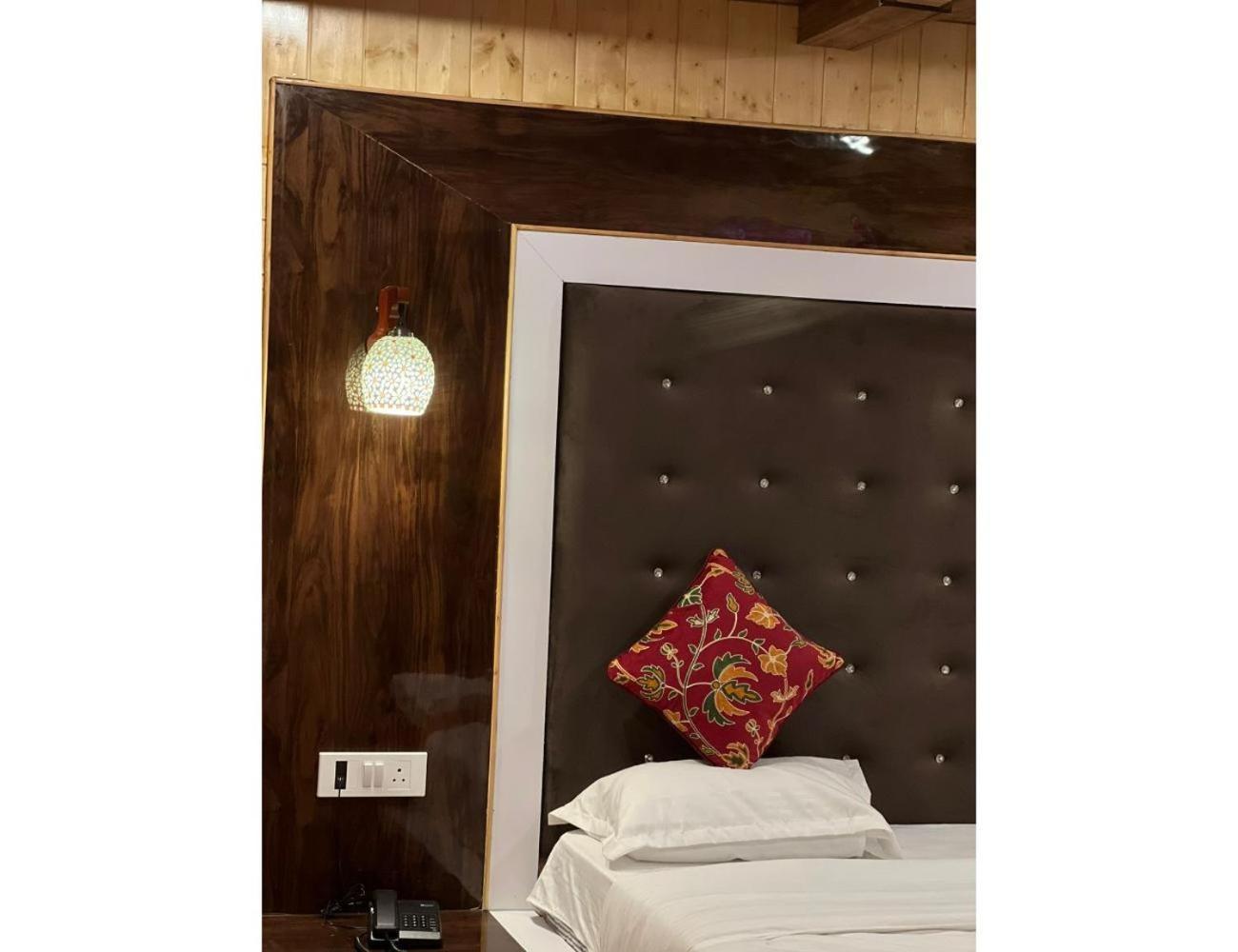 Homestay The Vergan Resort,