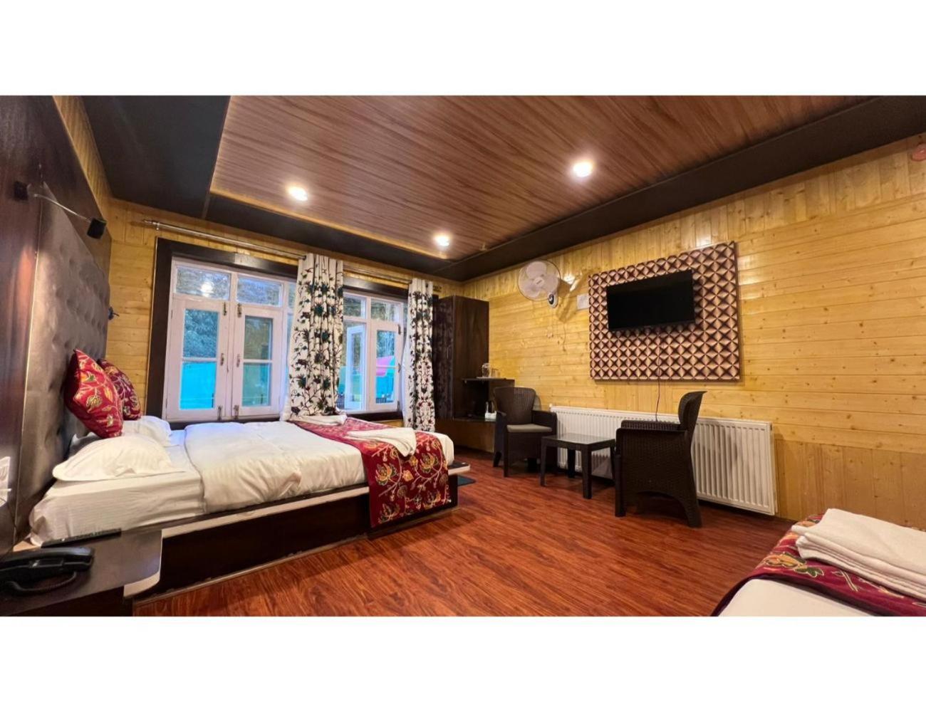 The Vergan Resort, Homestay Pahalgam