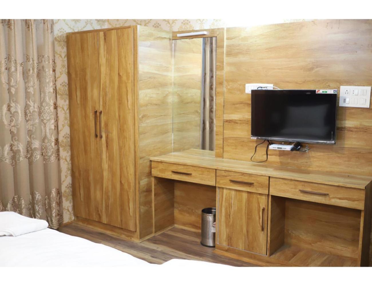 Homestay Ahmed Villa,
