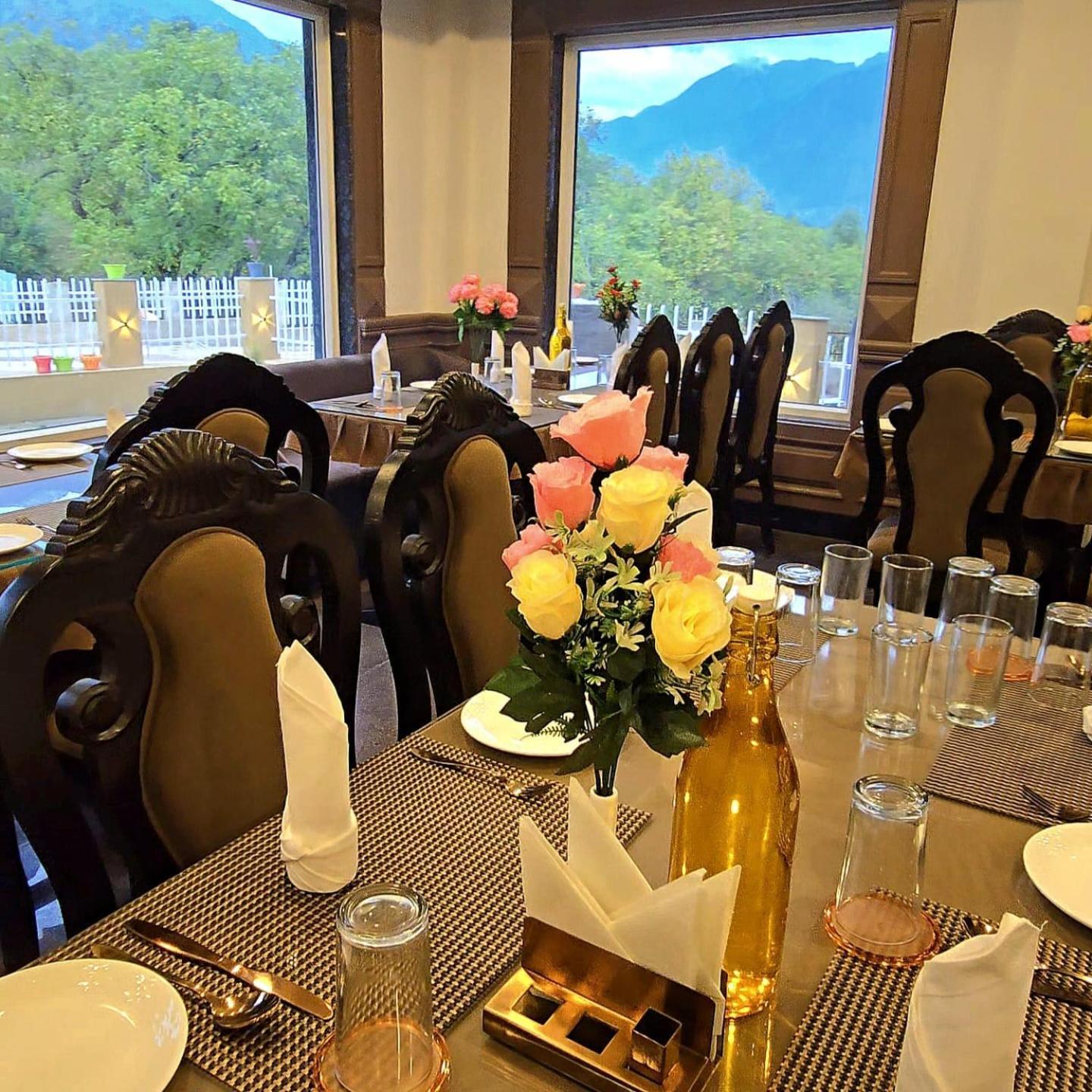 Twin Towers By D'foy Hotel 4*