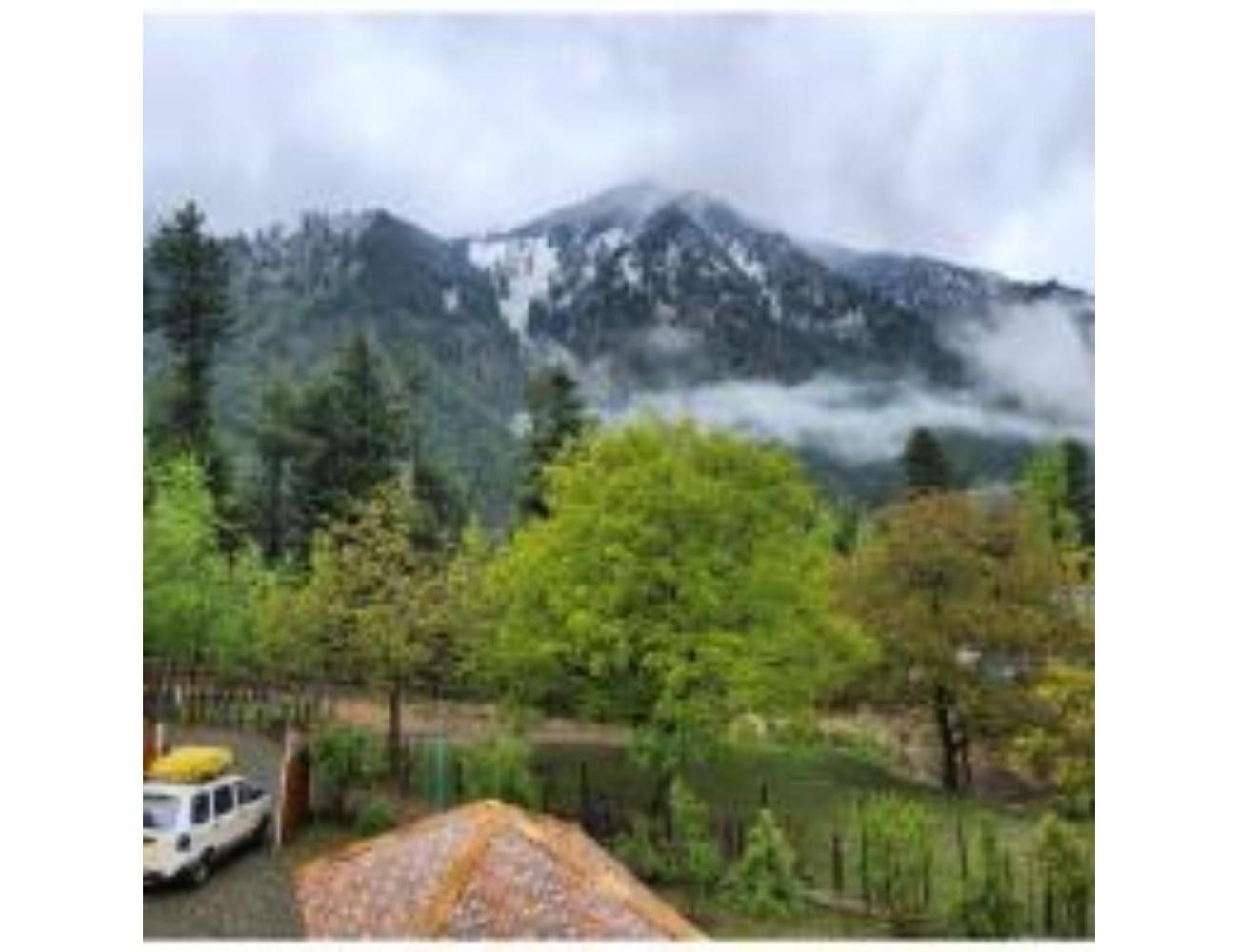Woods Cottage, Near Lavender Park, Pahalgam