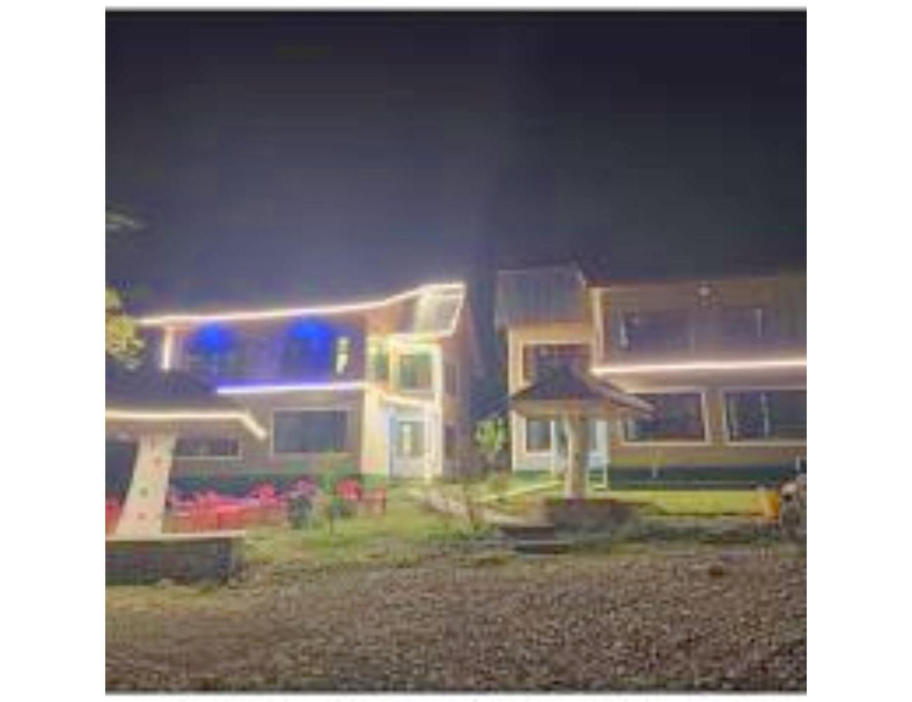 Woods Cottage, Near Lavender Park, * Pahalgam