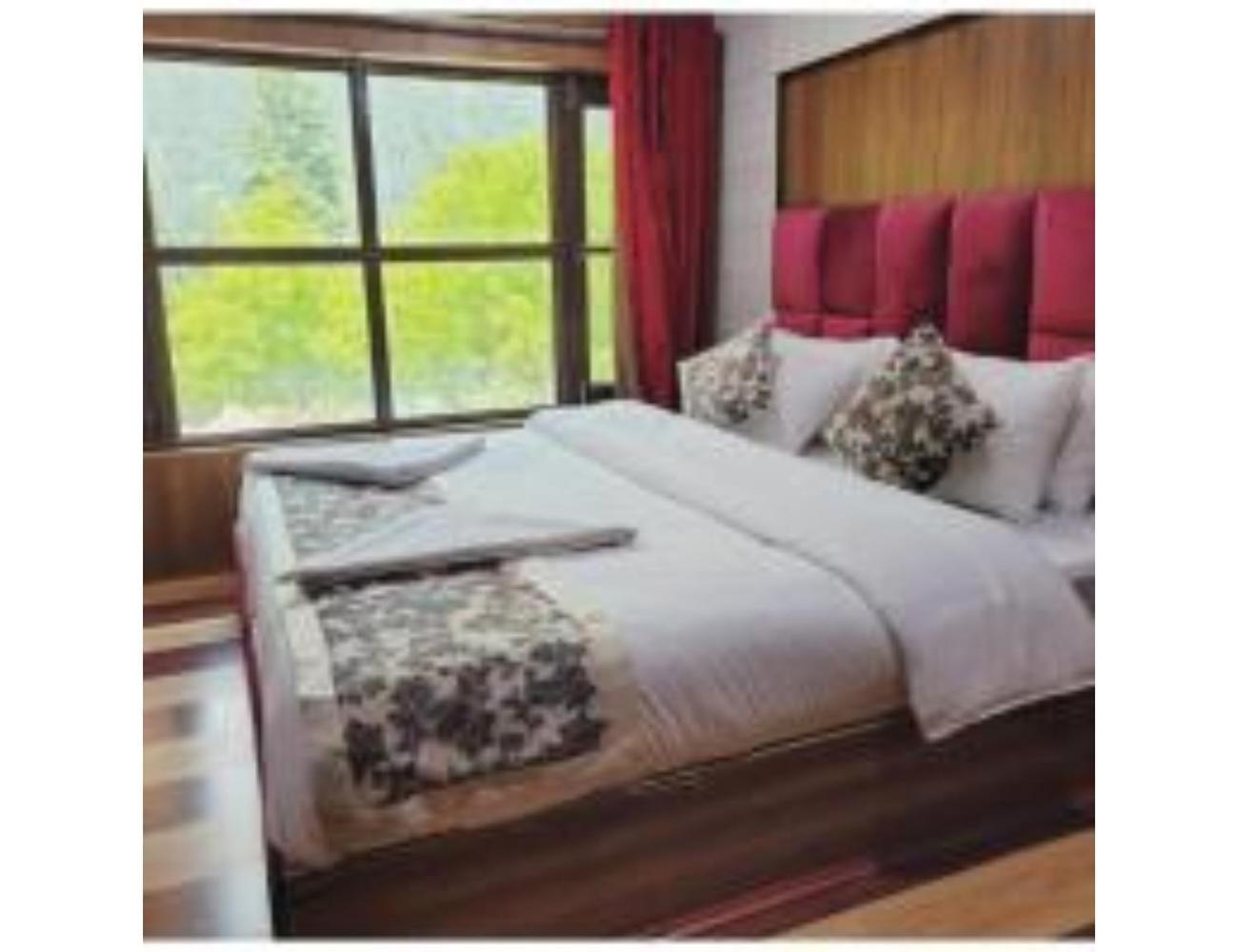 Woods Cottage, Near Lavender Park, Pahalgam