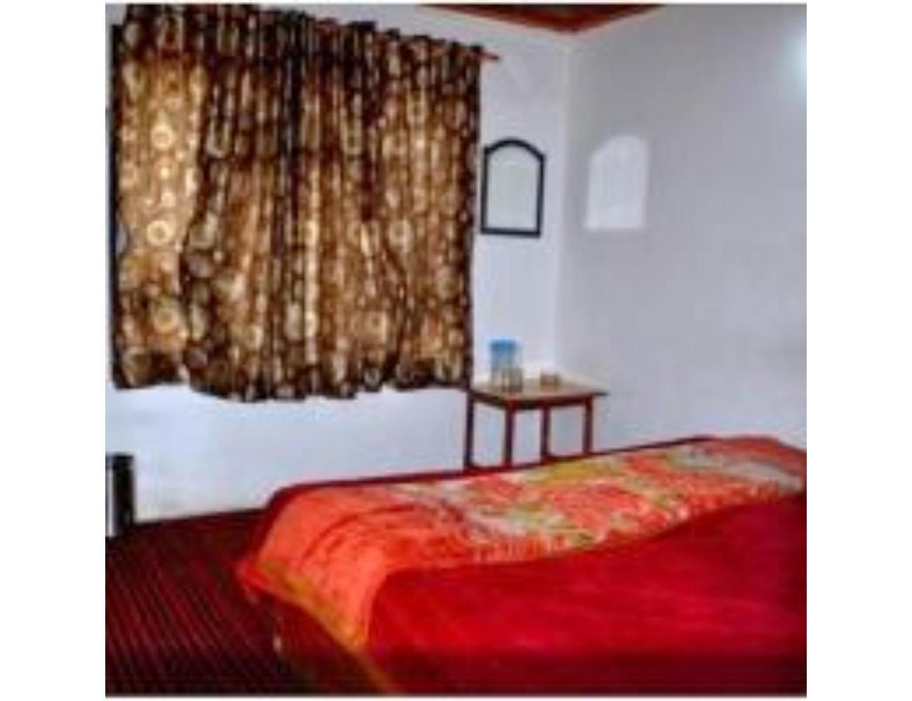 Hotel Royal Stay, Near Lidder Valley, 2*