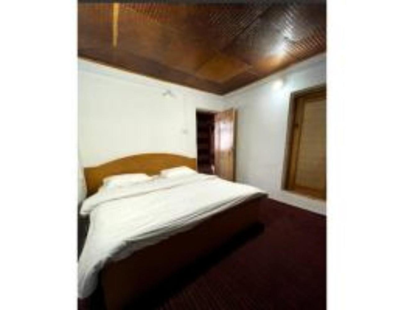 Royal Stay, Near Lidder Valley, 2*